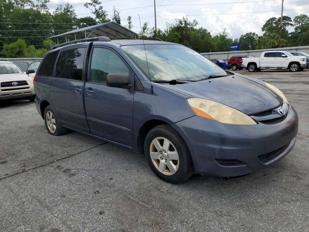 2006 TOYOTA SIENNA