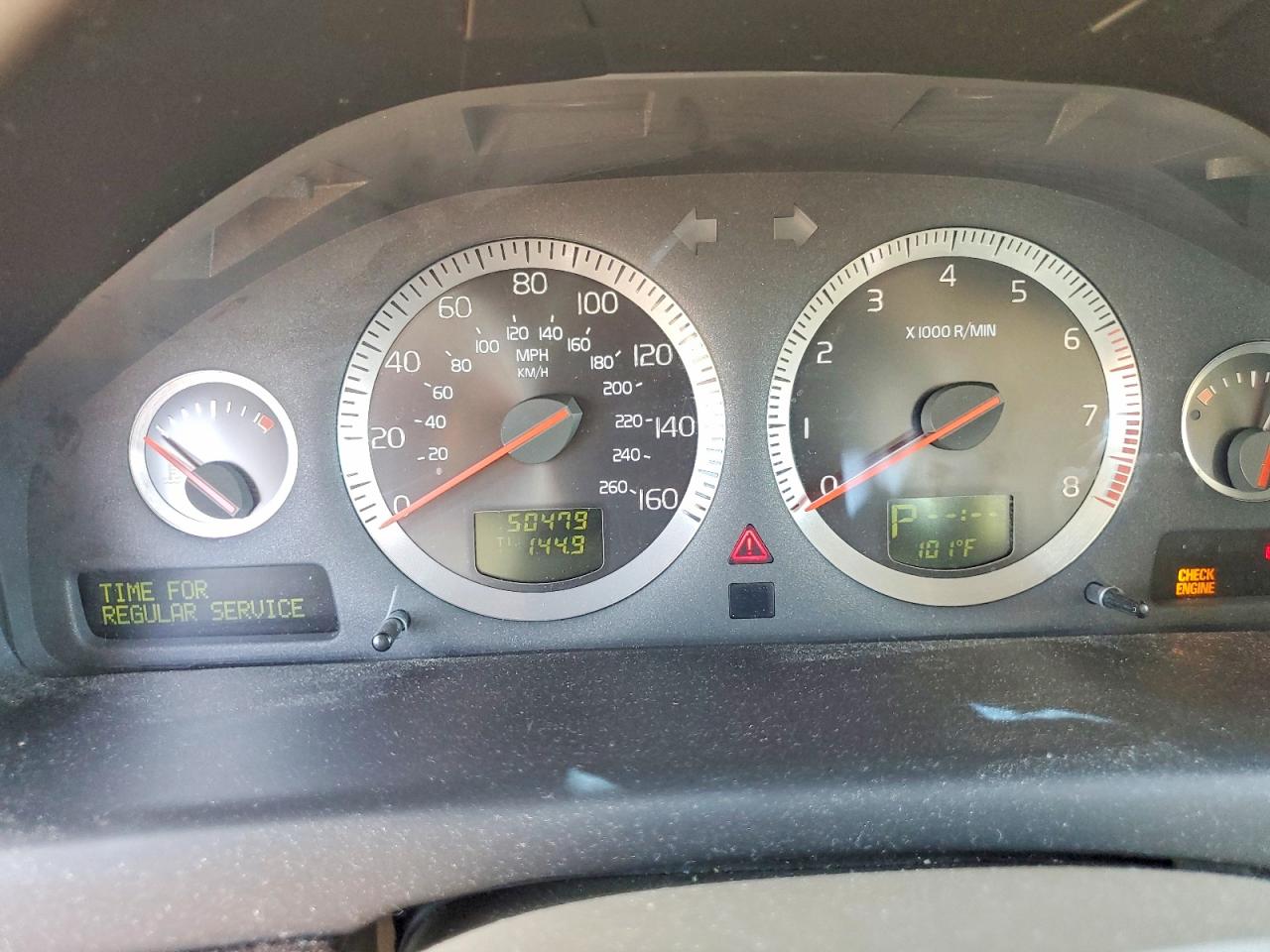 2004 VOLVO S80