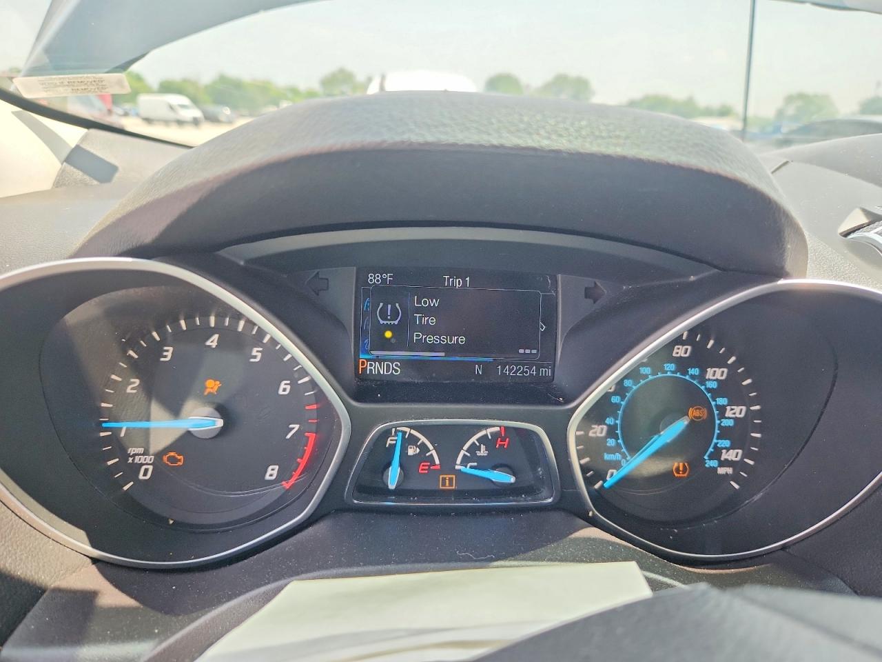2016 FORD ESCAPE