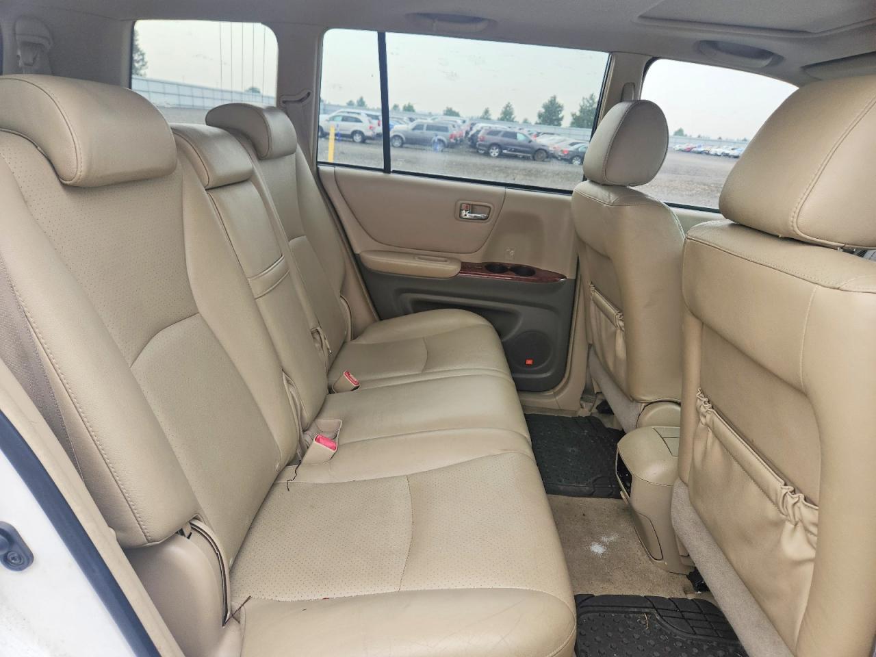 2005 TOYOTA HIGHLANDER