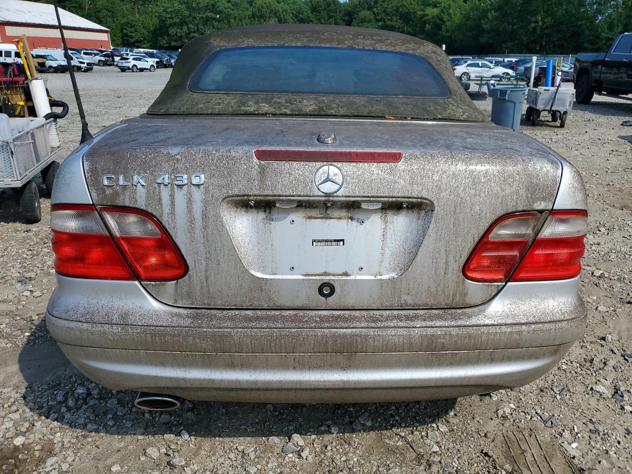 2002 MERCEDES-BENZ CLK-CLASS