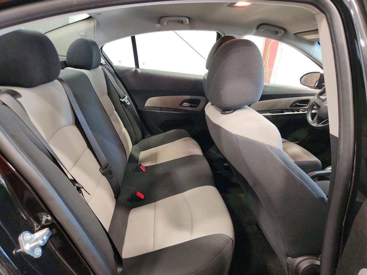 2016 CHEVROLET CRUZE