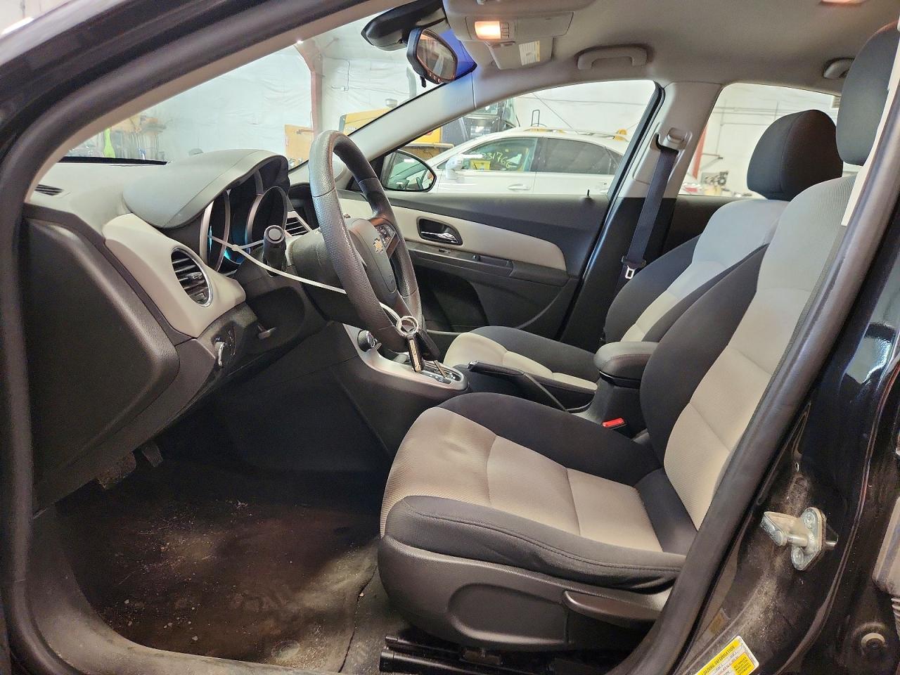 2016 CHEVROLET CRUZE