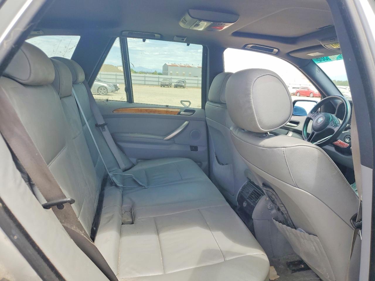 2003 BMW X5