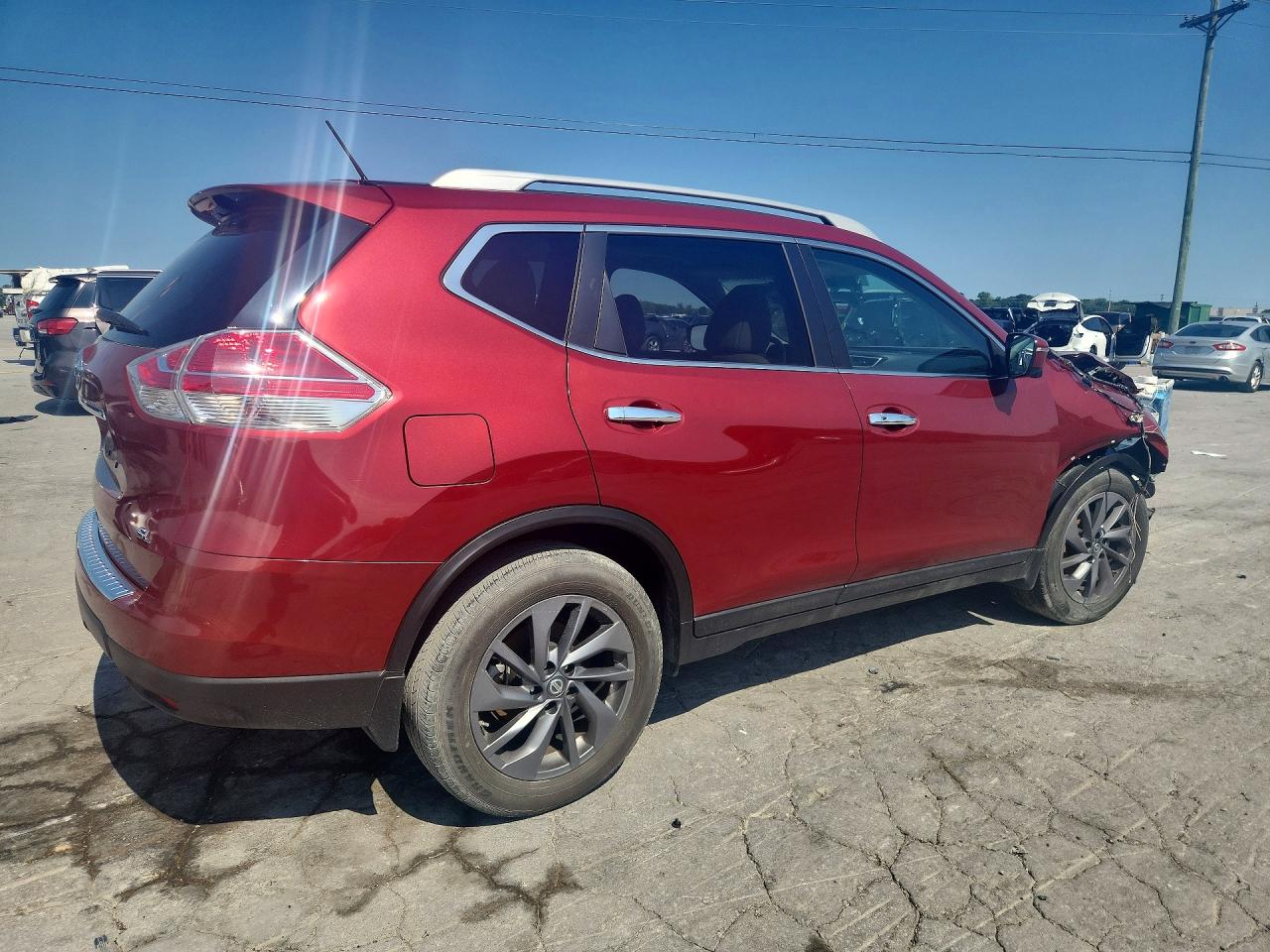 2016 NISSAN ROGUE