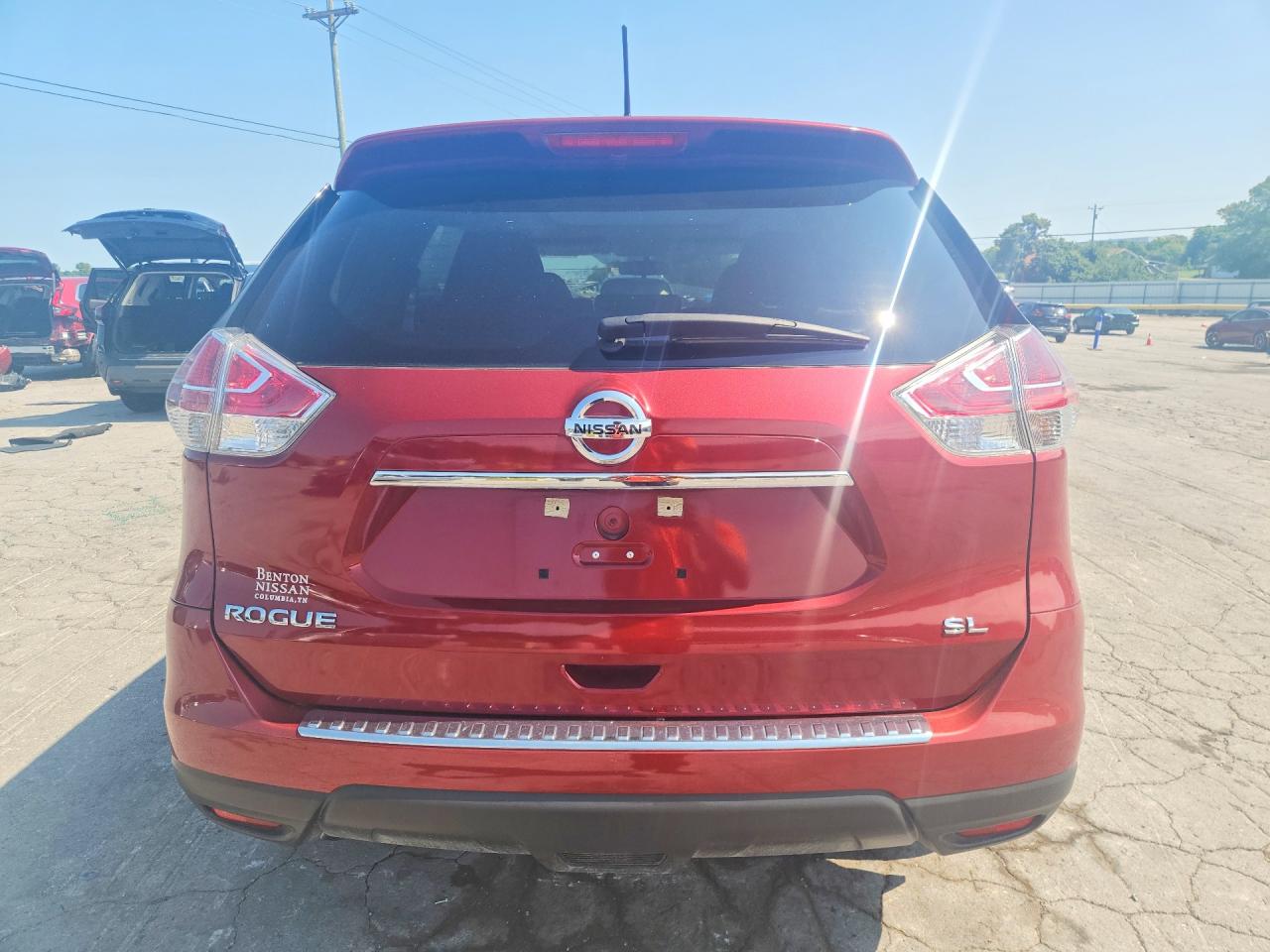 2016 NISSAN ROGUE