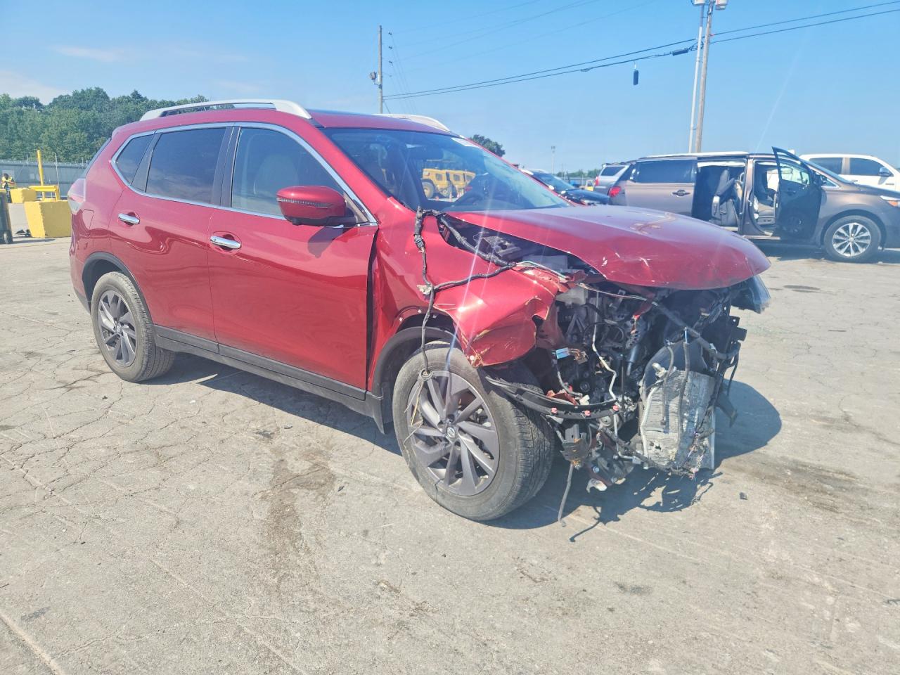 2016 NISSAN ROGUE