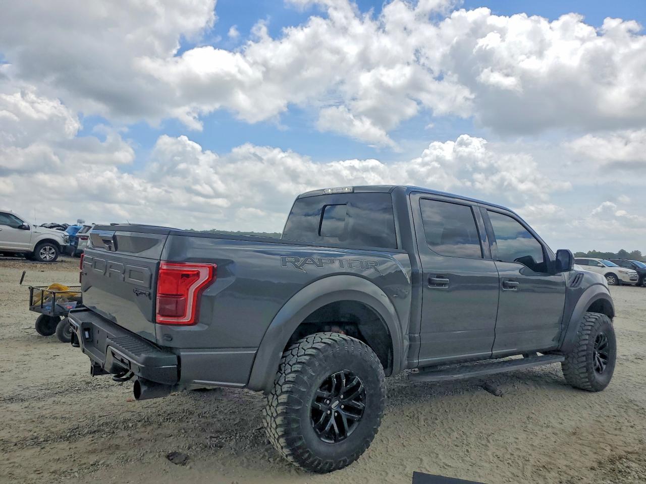 2020 FORD F150