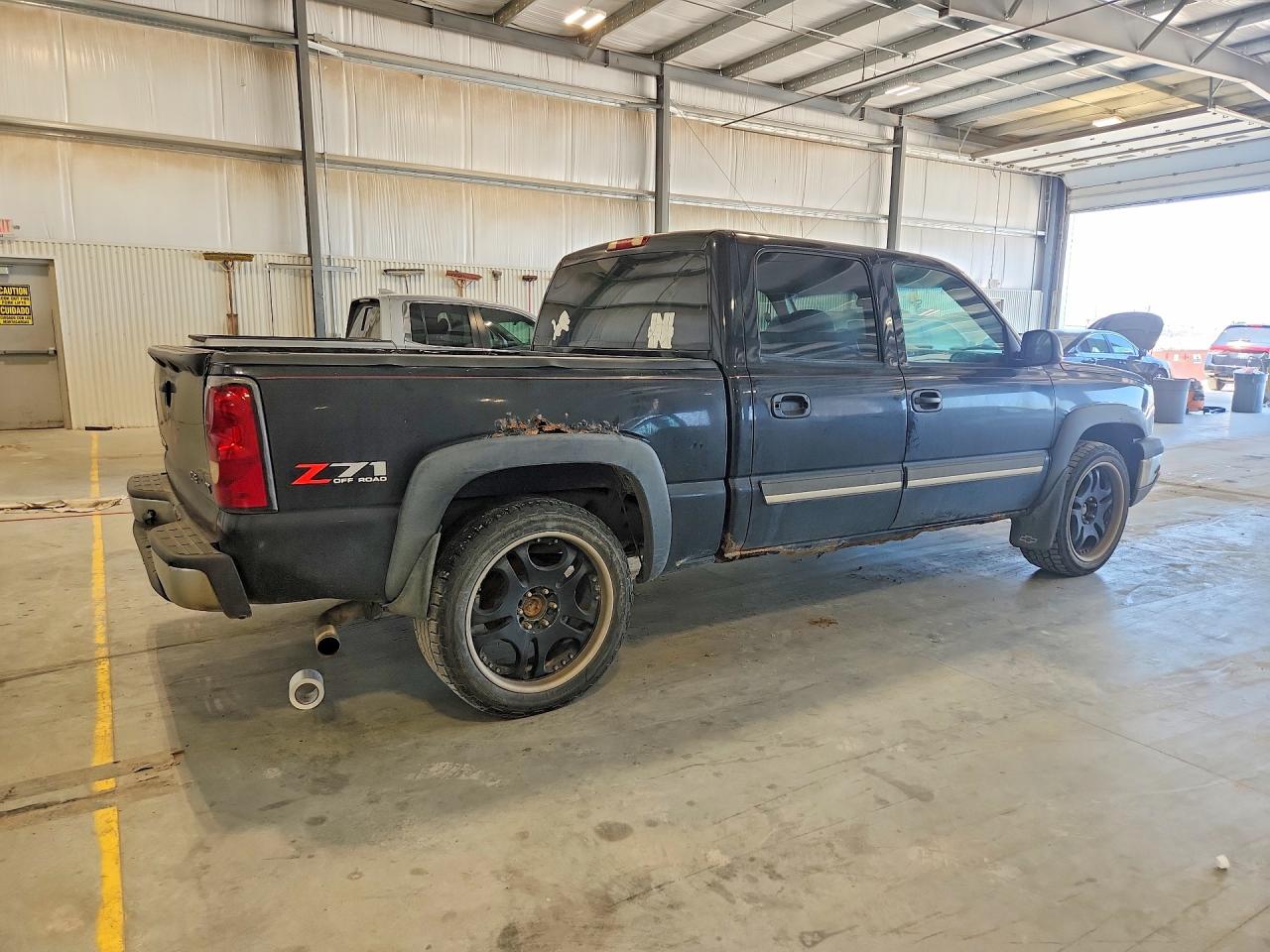 2004 CHEVROLET SILVERADO