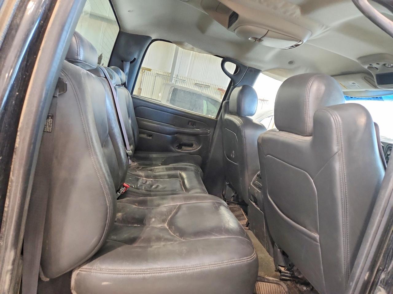 2004 CHEVROLET SILVERADO