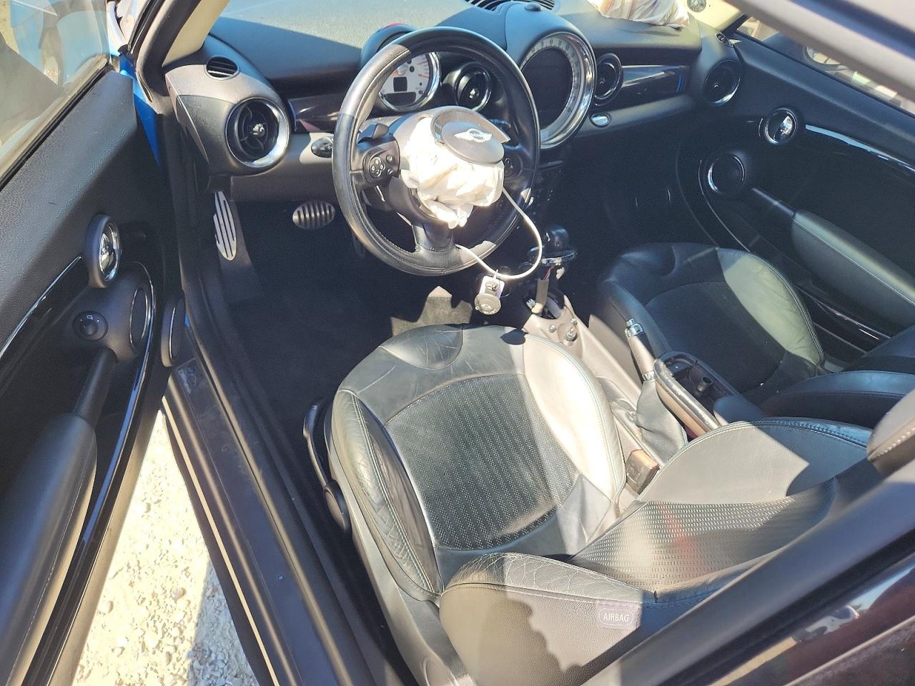 2013 MINI COOPER