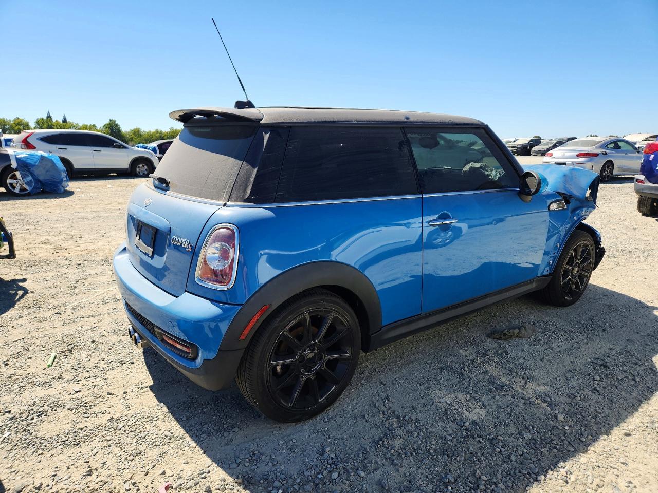 2013 MINI COOPER