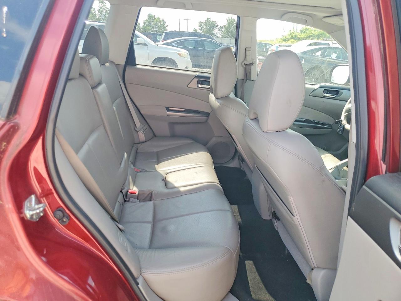 2011 SUBARU FORESTER