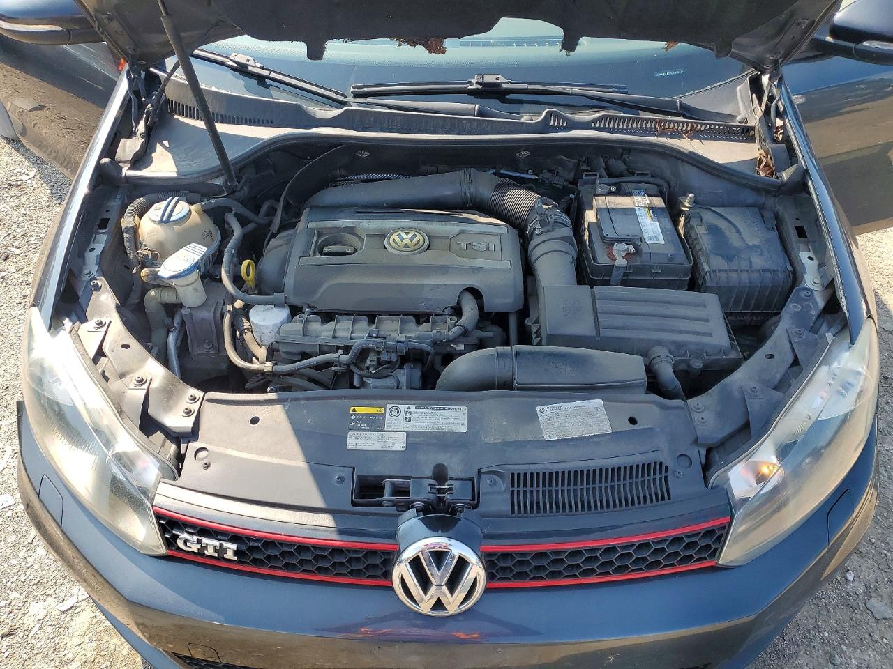 2014 VOLKSWAGEN GTI