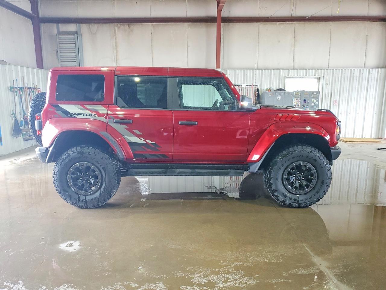 2025 FORD BRONCO