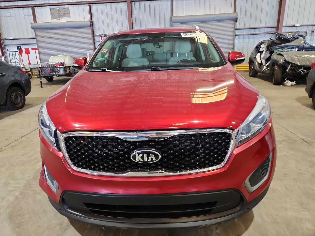2016 KIA SORENTO