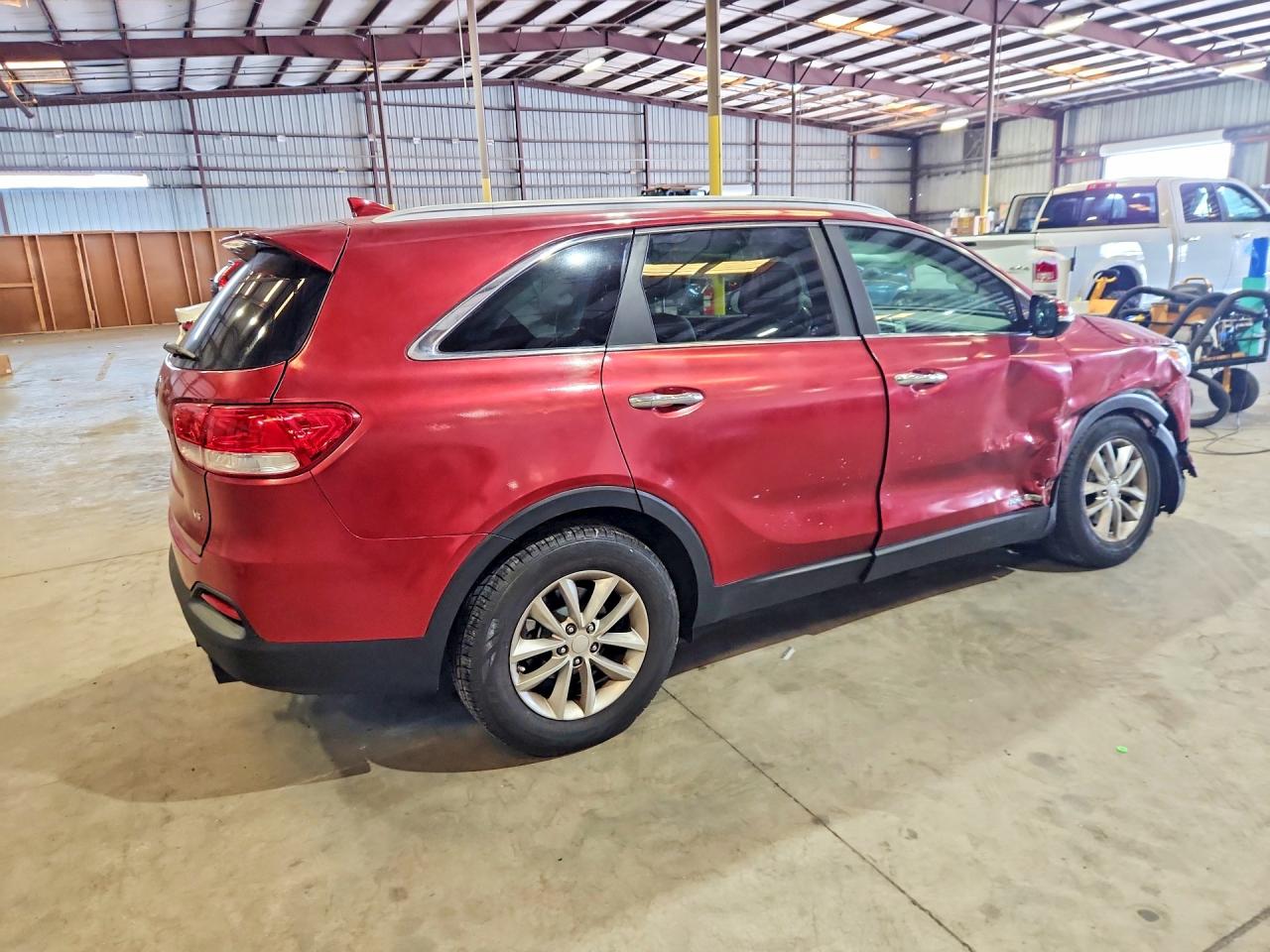 2016 KIA SORENTO