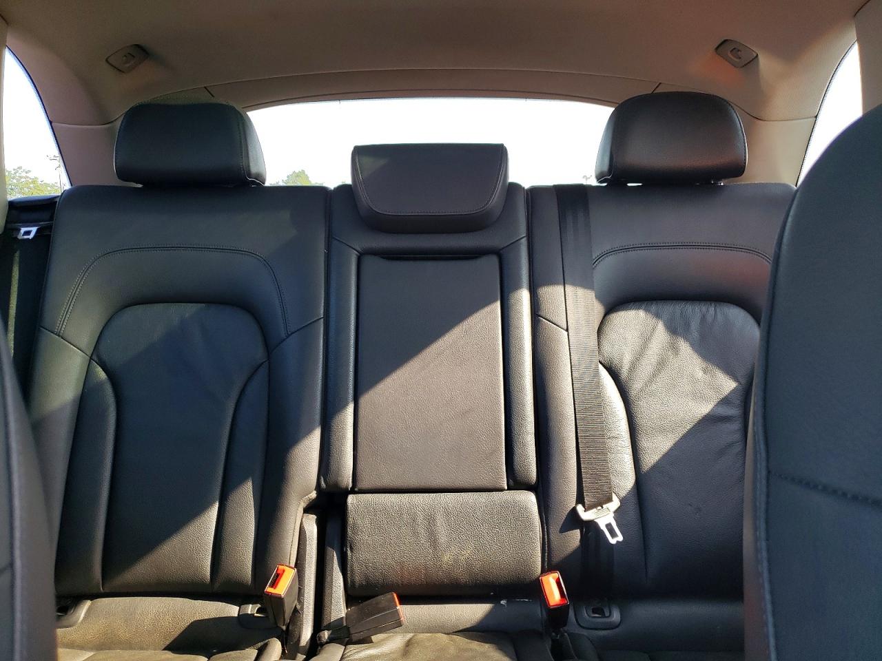 2015 AUDI Q5