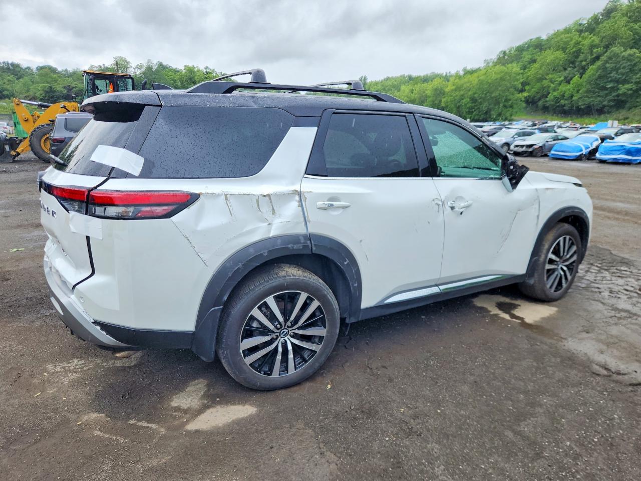 2025 NISSAN PATHFINDER