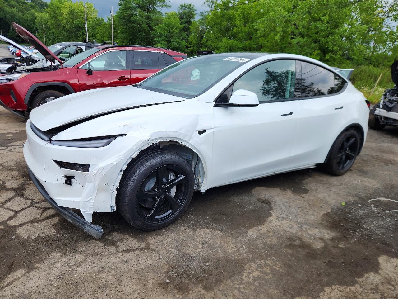 2026 TESLA MODEL Y