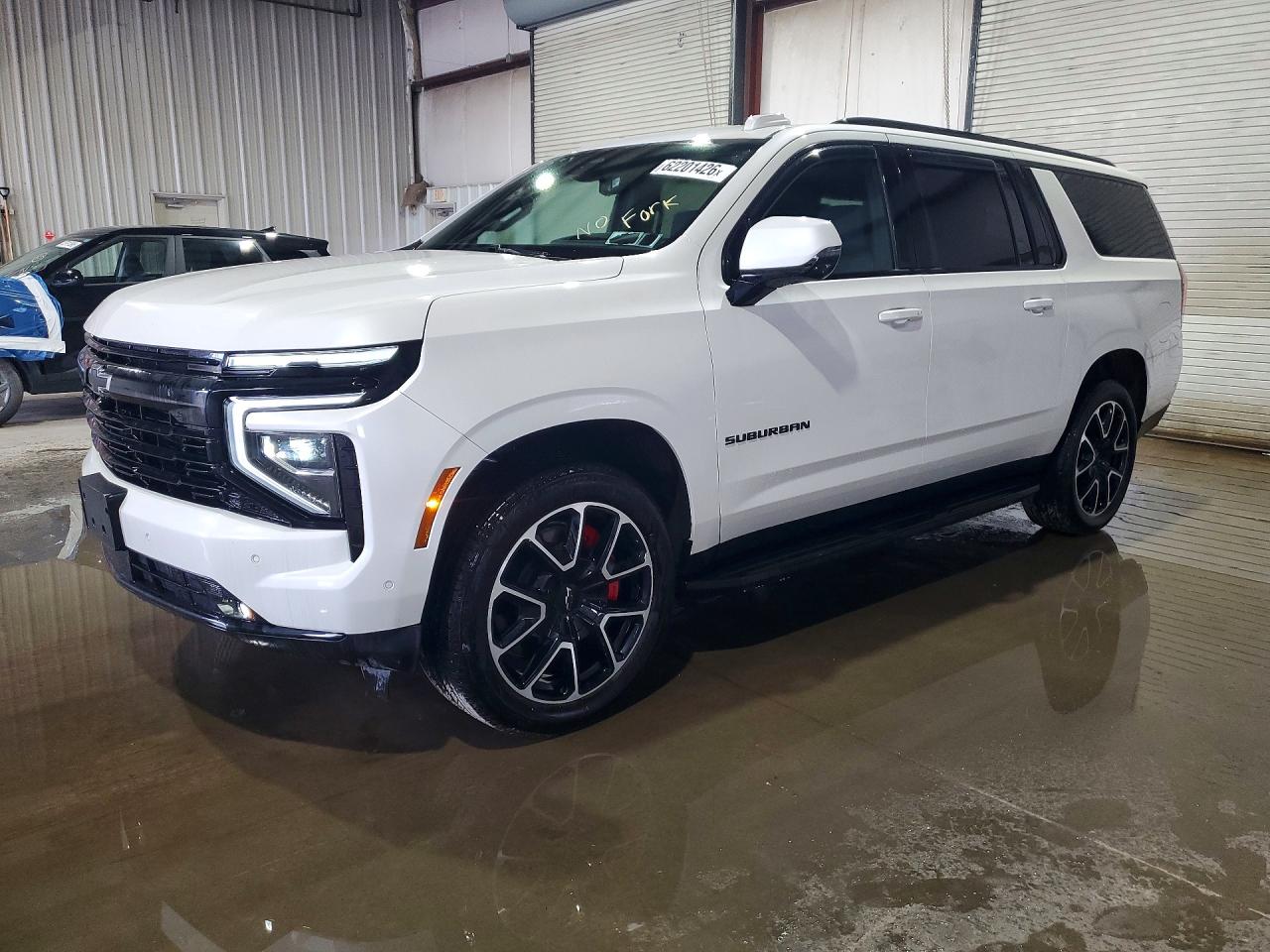 2025 CHEVROLET SUBURBAN