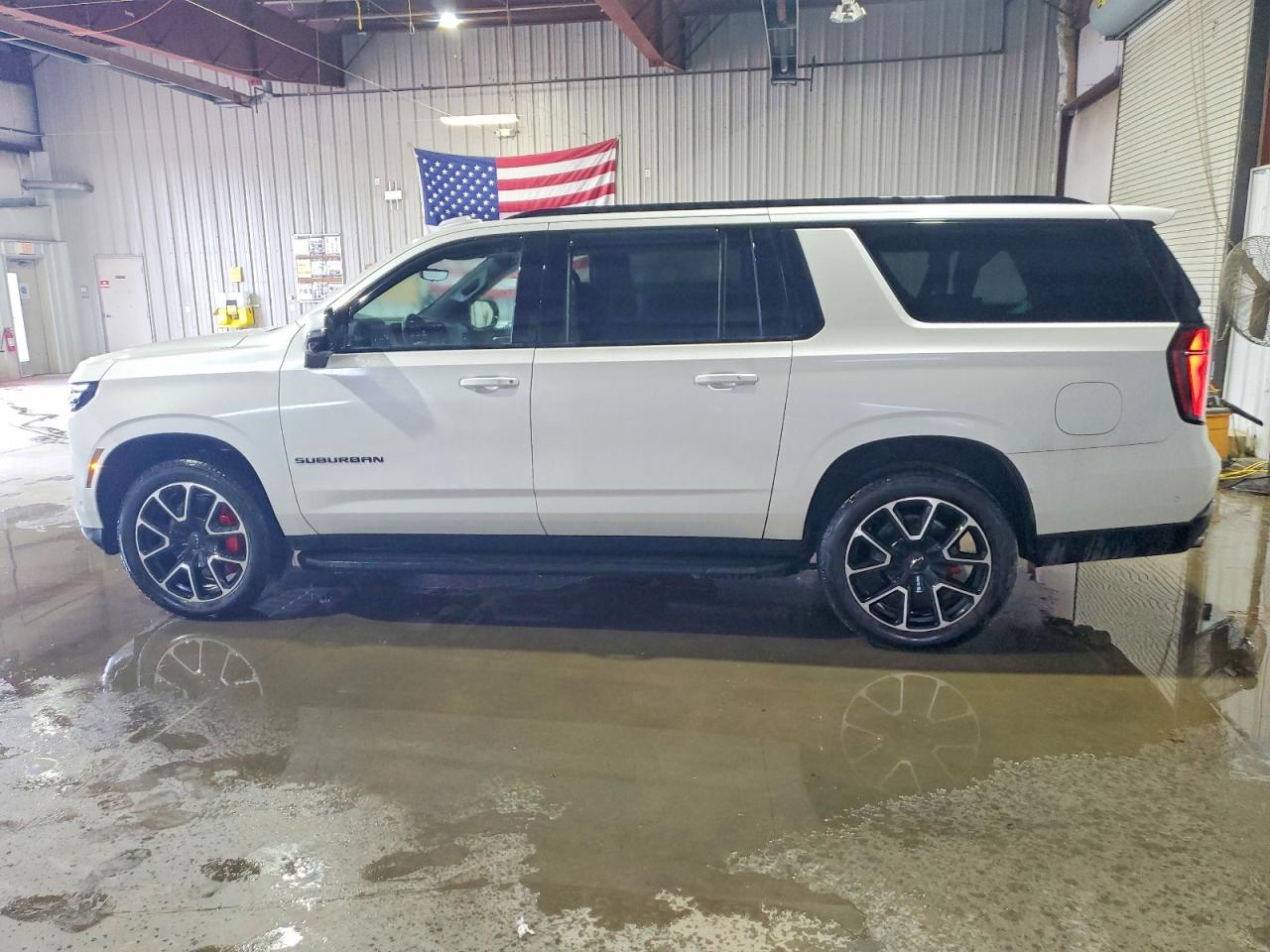 2025 CHEVROLET SUBURBAN
