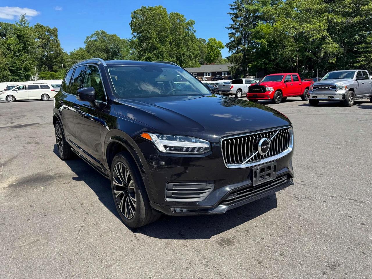 2020 VOLVO XC90