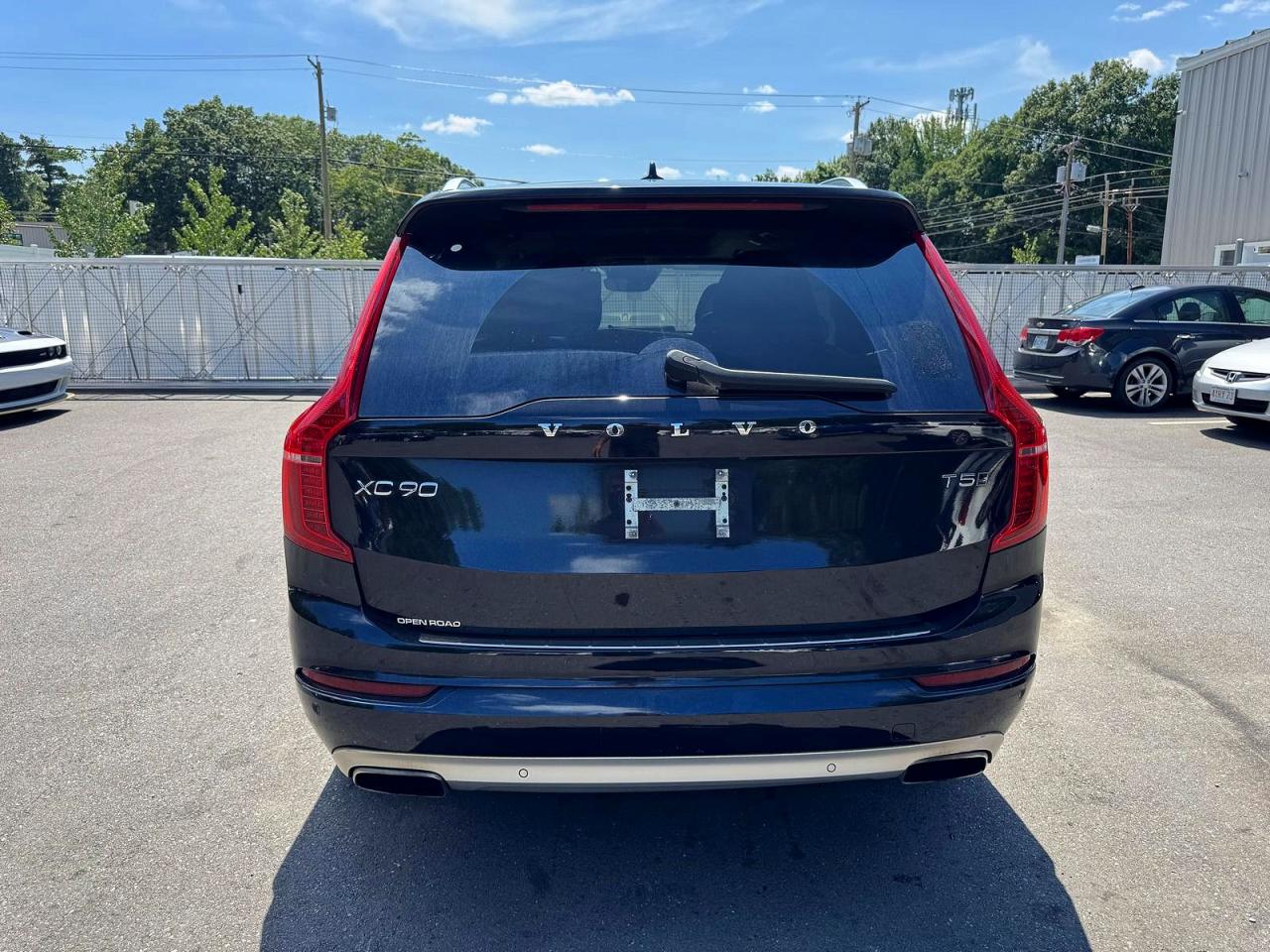 2020 VOLVO XC90