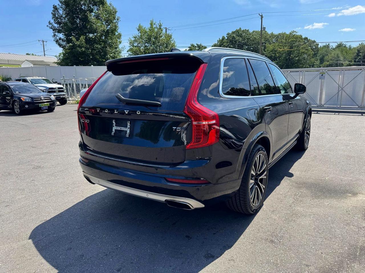 2020 VOLVO XC90