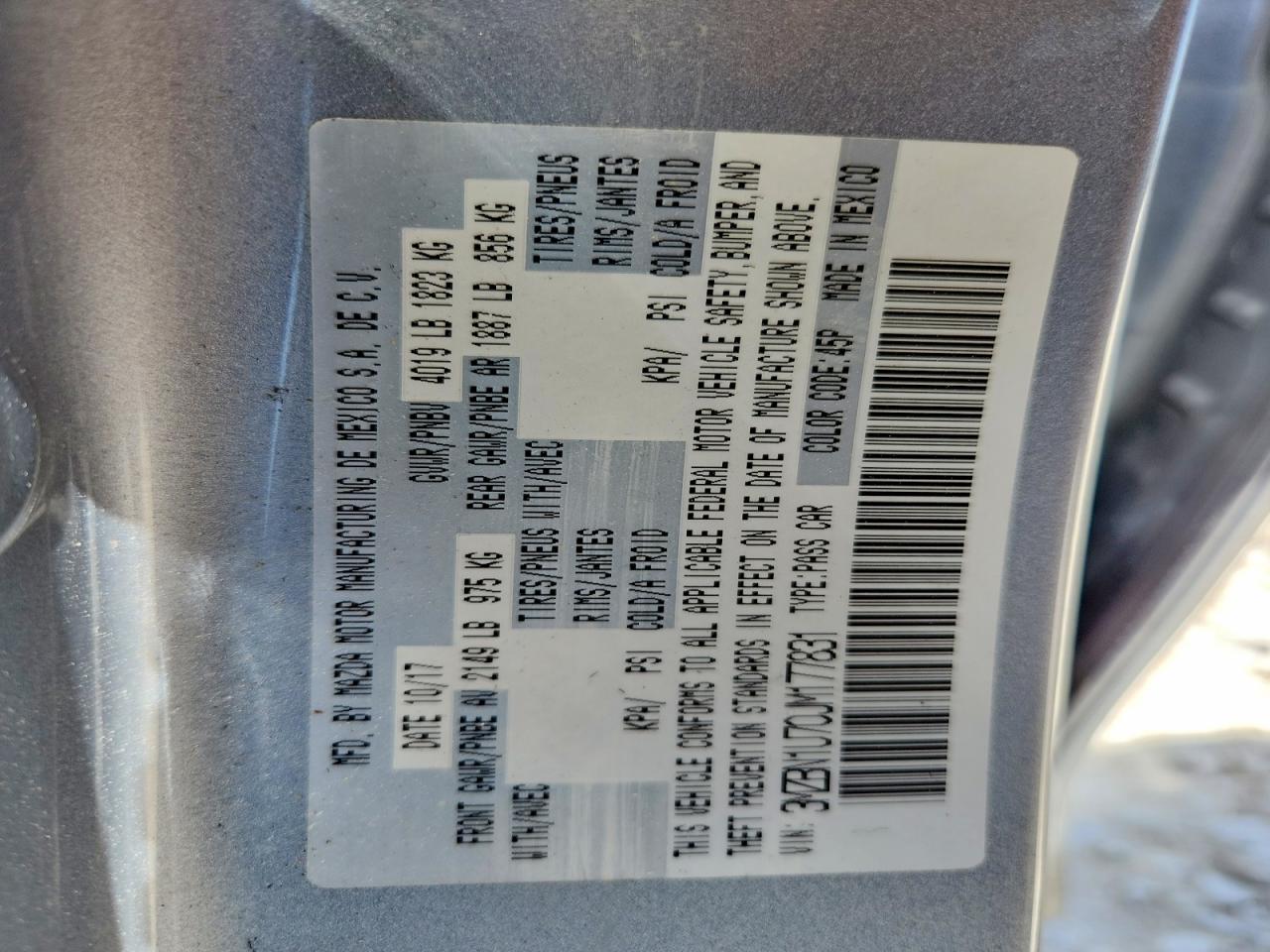 2018 MAZDA 3
