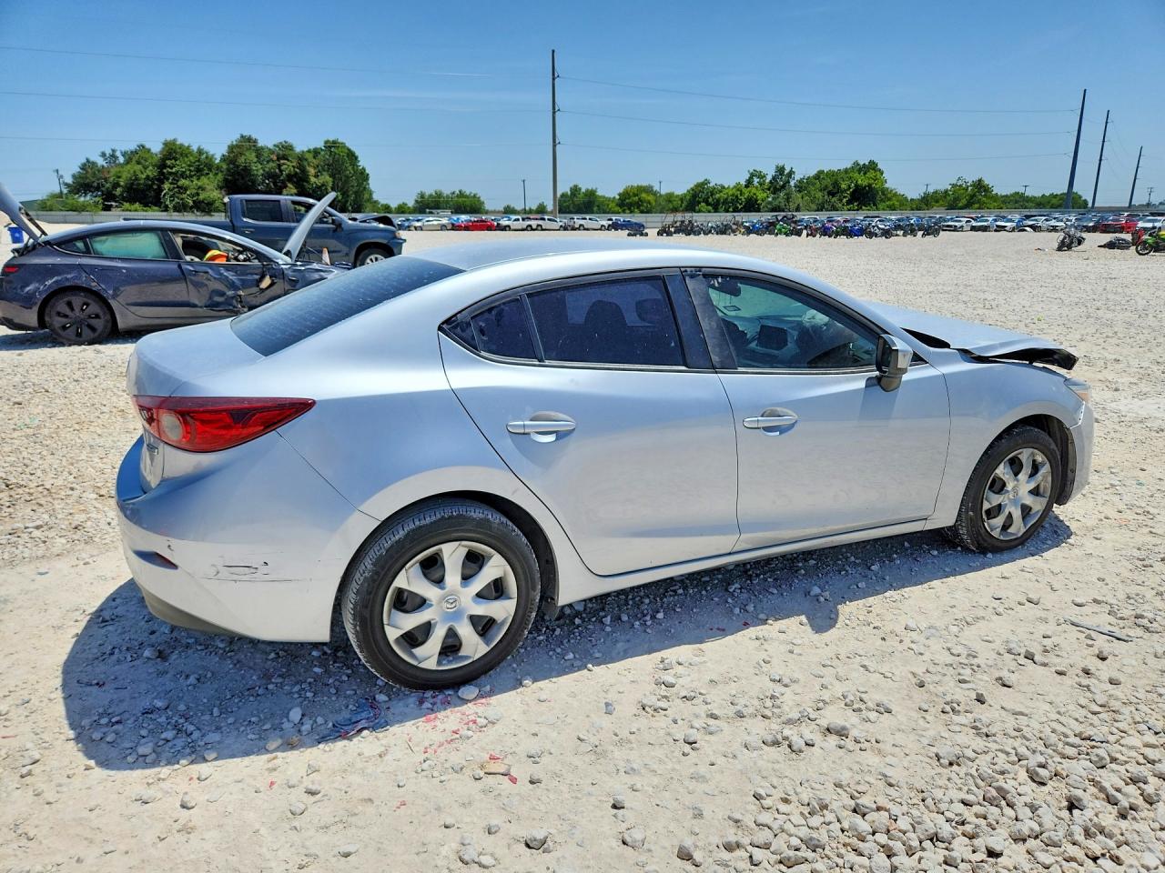 2018 MAZDA 3