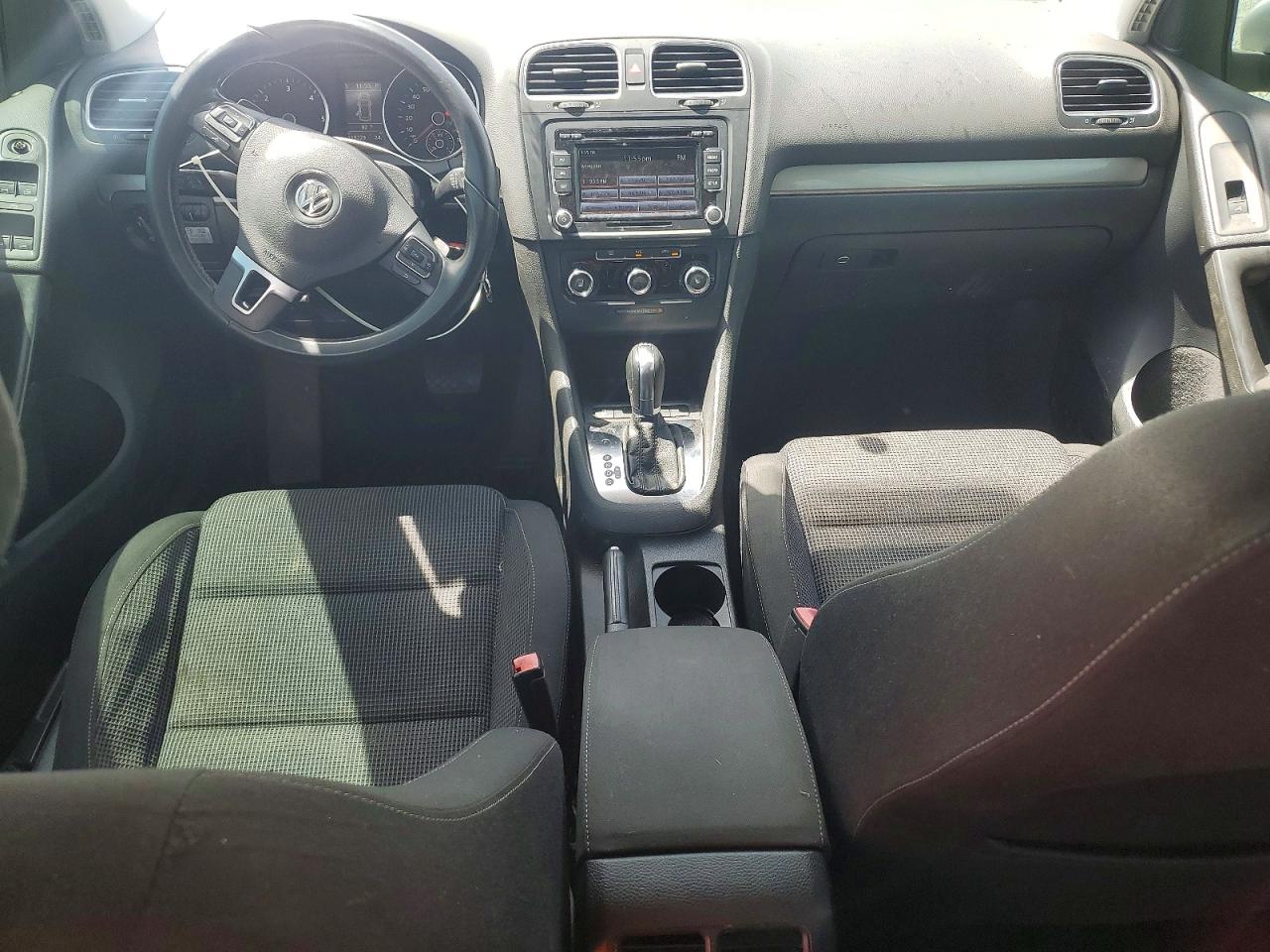 2014 VOLKSWAGEN GOLF