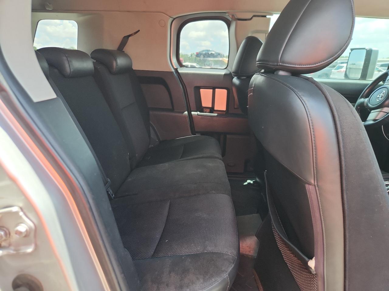 2007 TOYOTA FJ CRUISER