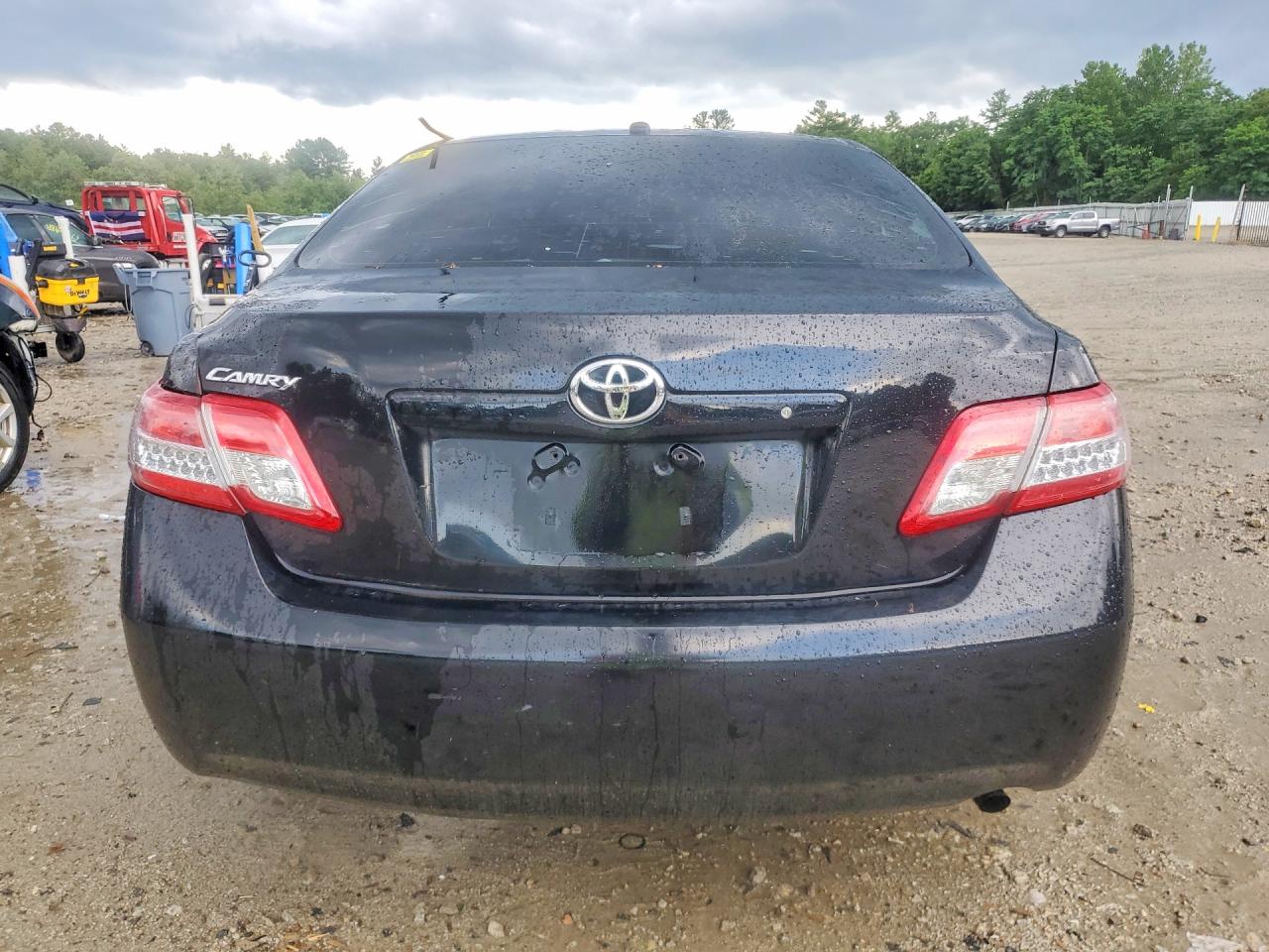 2010 TOYOTA CAMRY