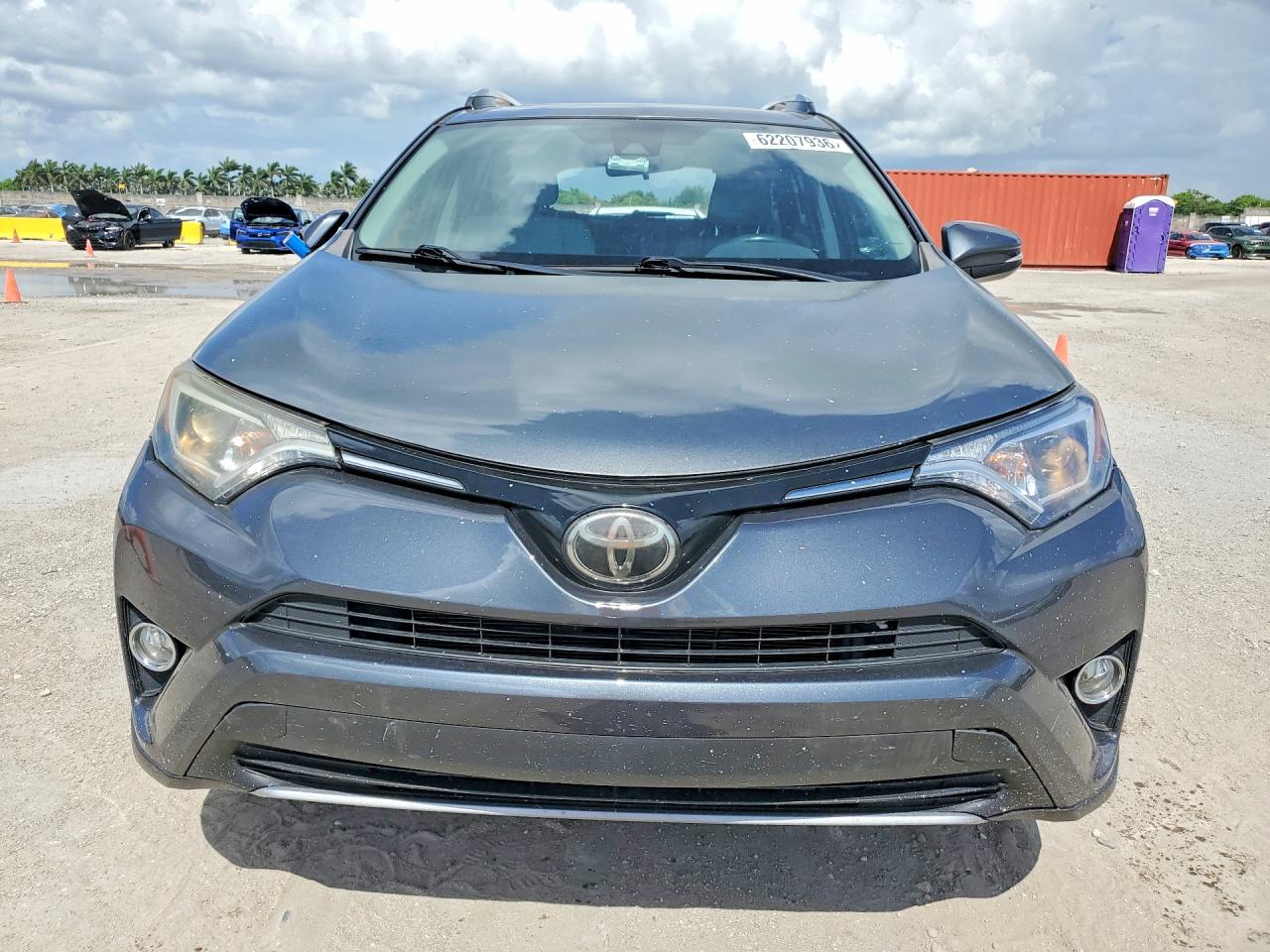 2017 TOYOTA RAV4