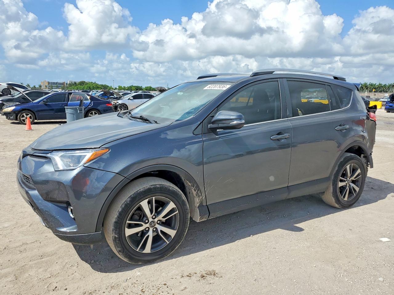 2017 TOYOTA RAV4