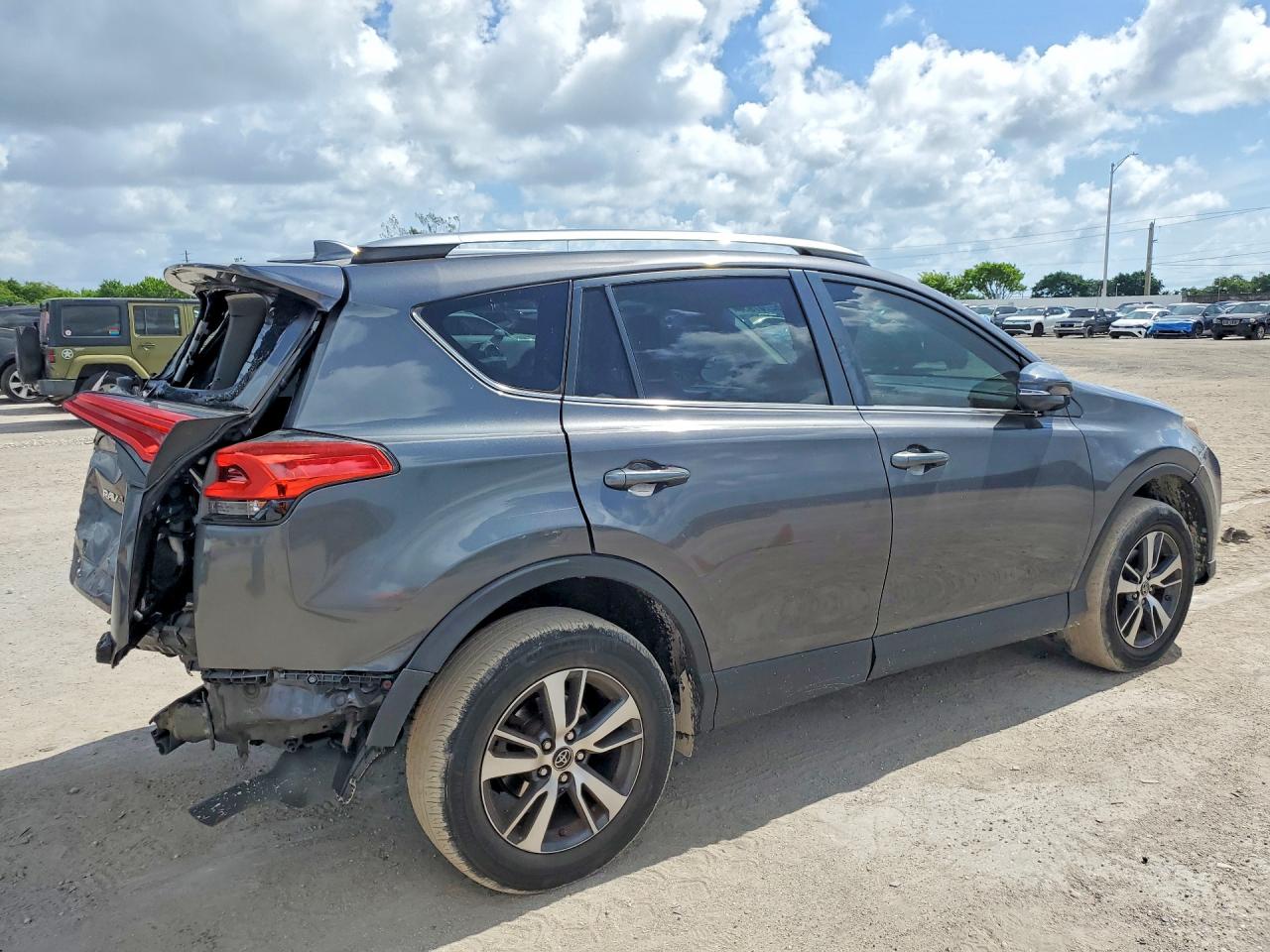 2017 TOYOTA RAV4