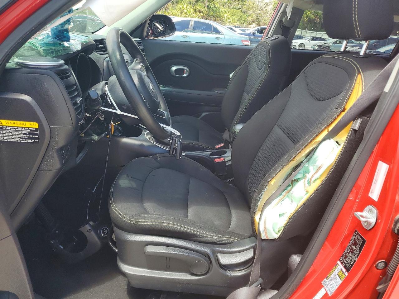 2016 KIA SOUL