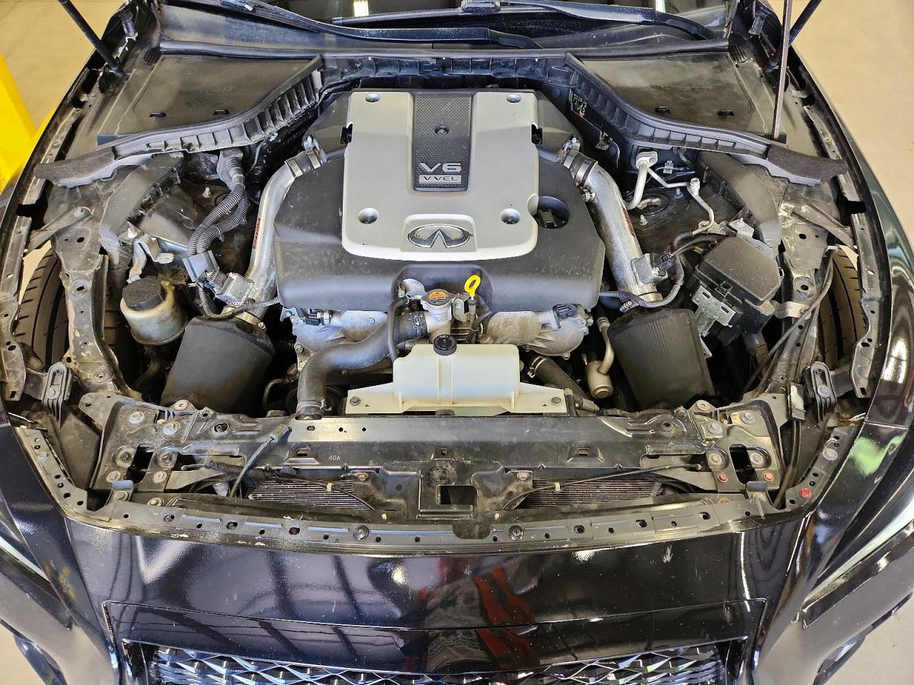 2015 INFINITI Q50