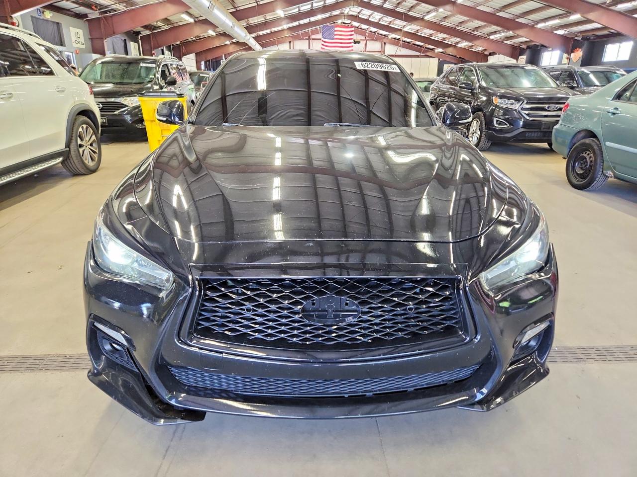 2015 INFINITI Q50