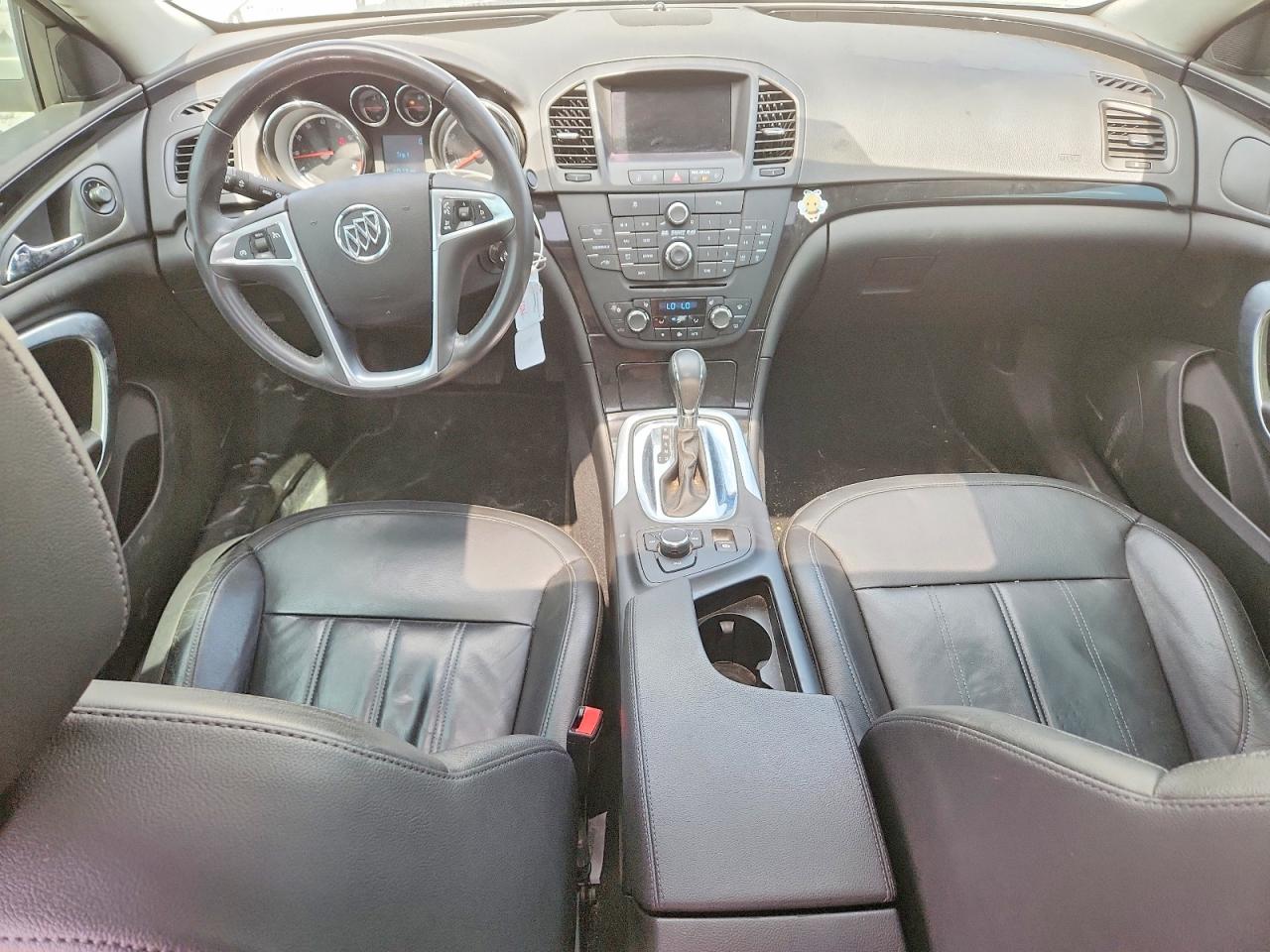 2011 BUICK REGAL