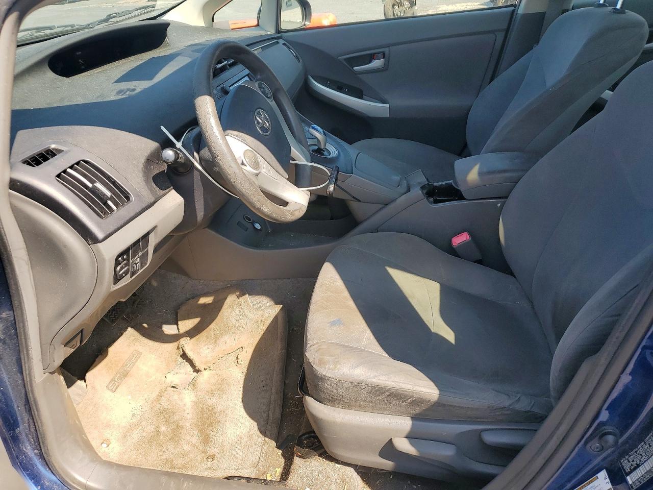 2010 TOYOTA PRIUS
