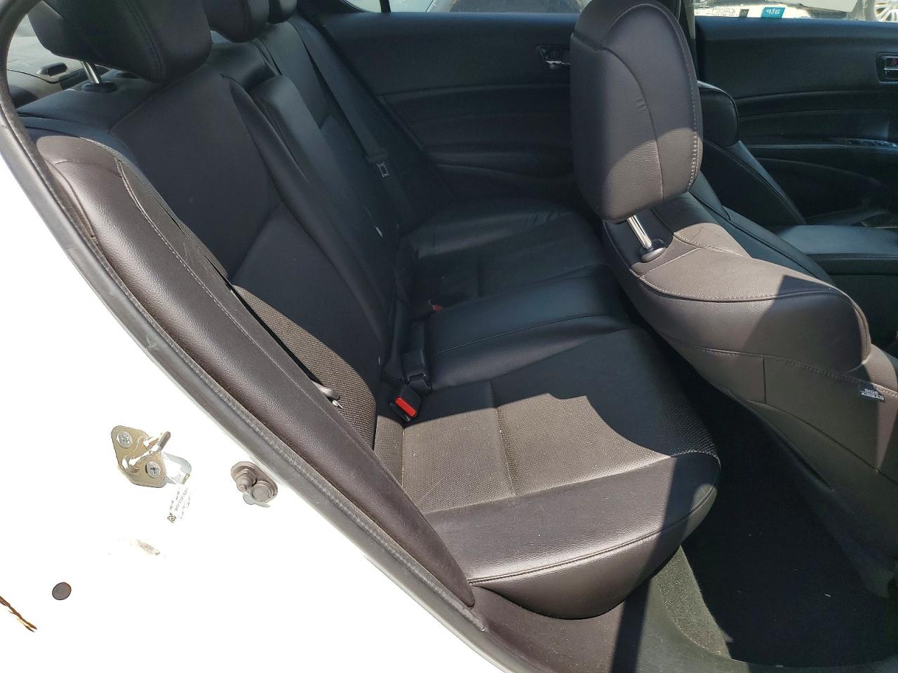 2015 ACURA ILX