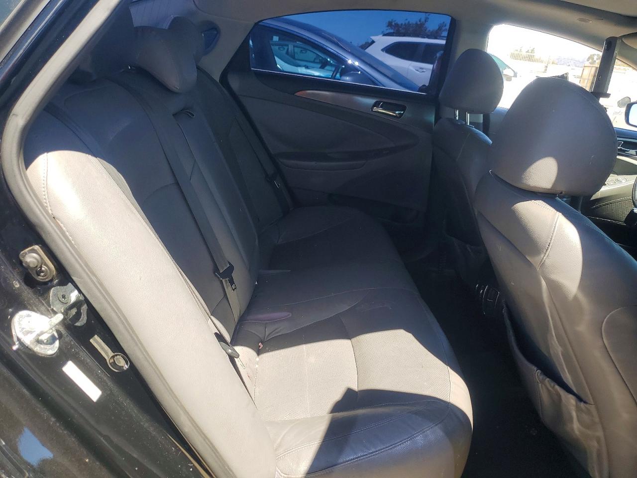 2012 HYUNDAI SONATA