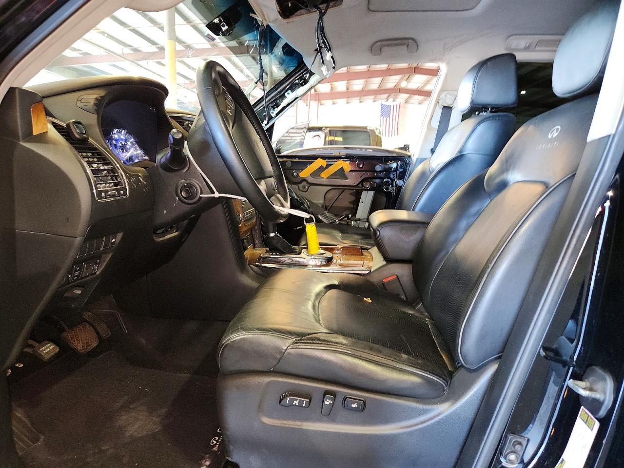 2012 INFINITI QX56