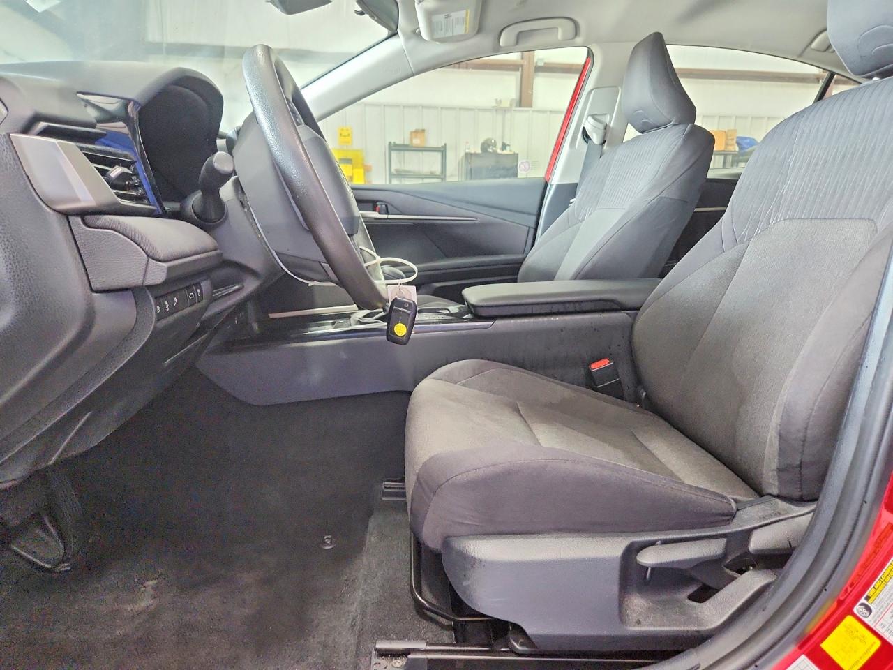 2025 TOYOTA CAMRY