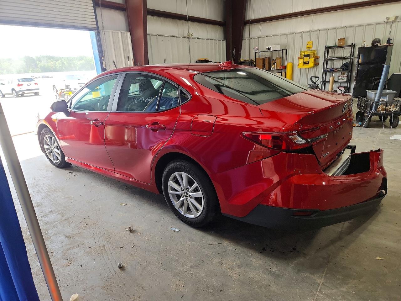 2025 TOYOTA CAMRY