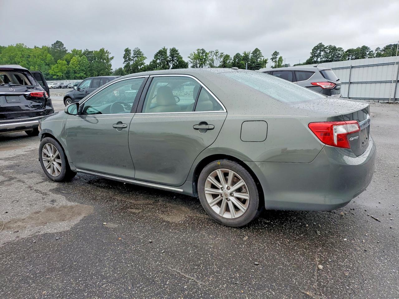 2012 TOYOTA CAMRY