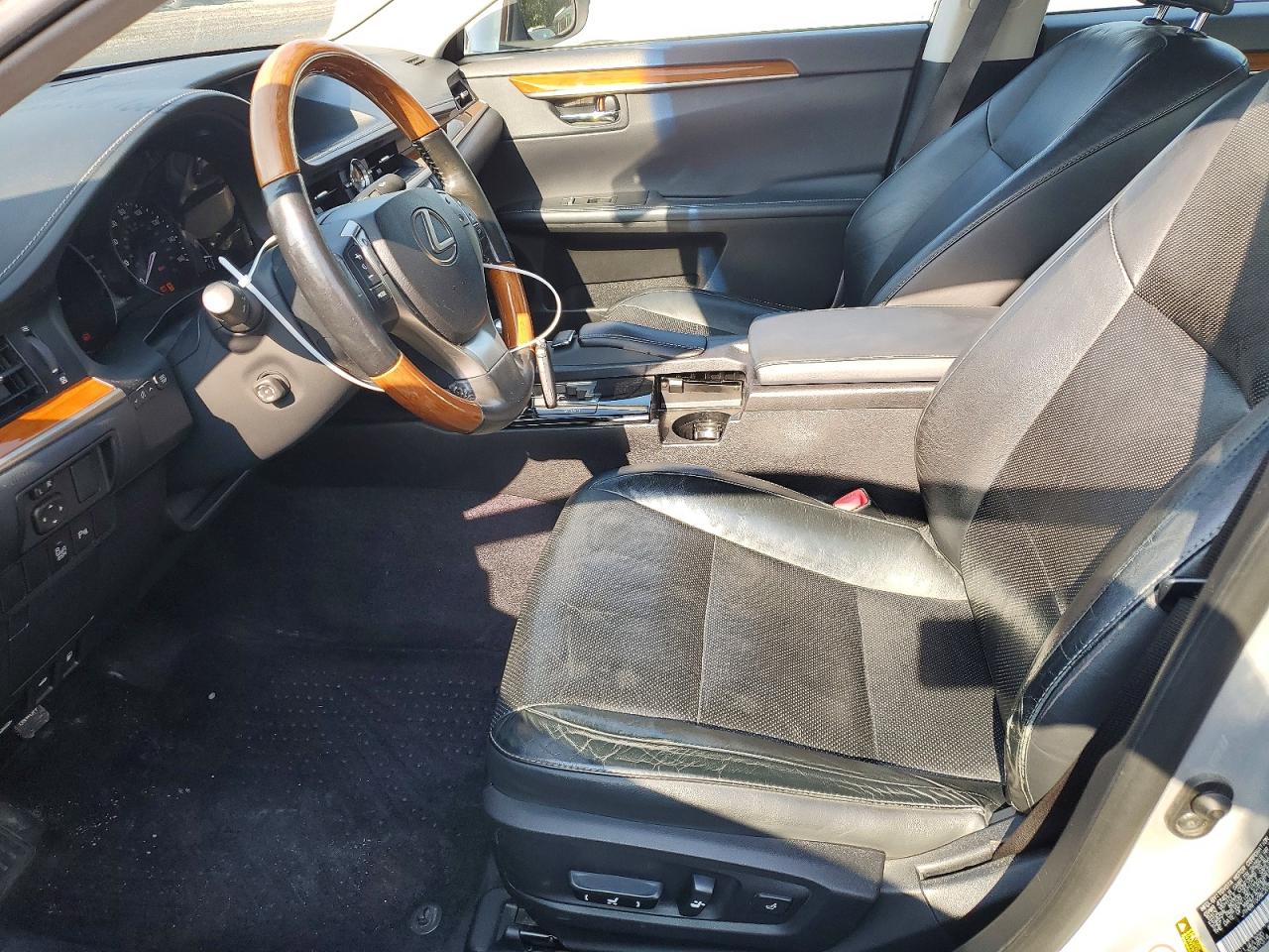 2014 LEXUS ES300