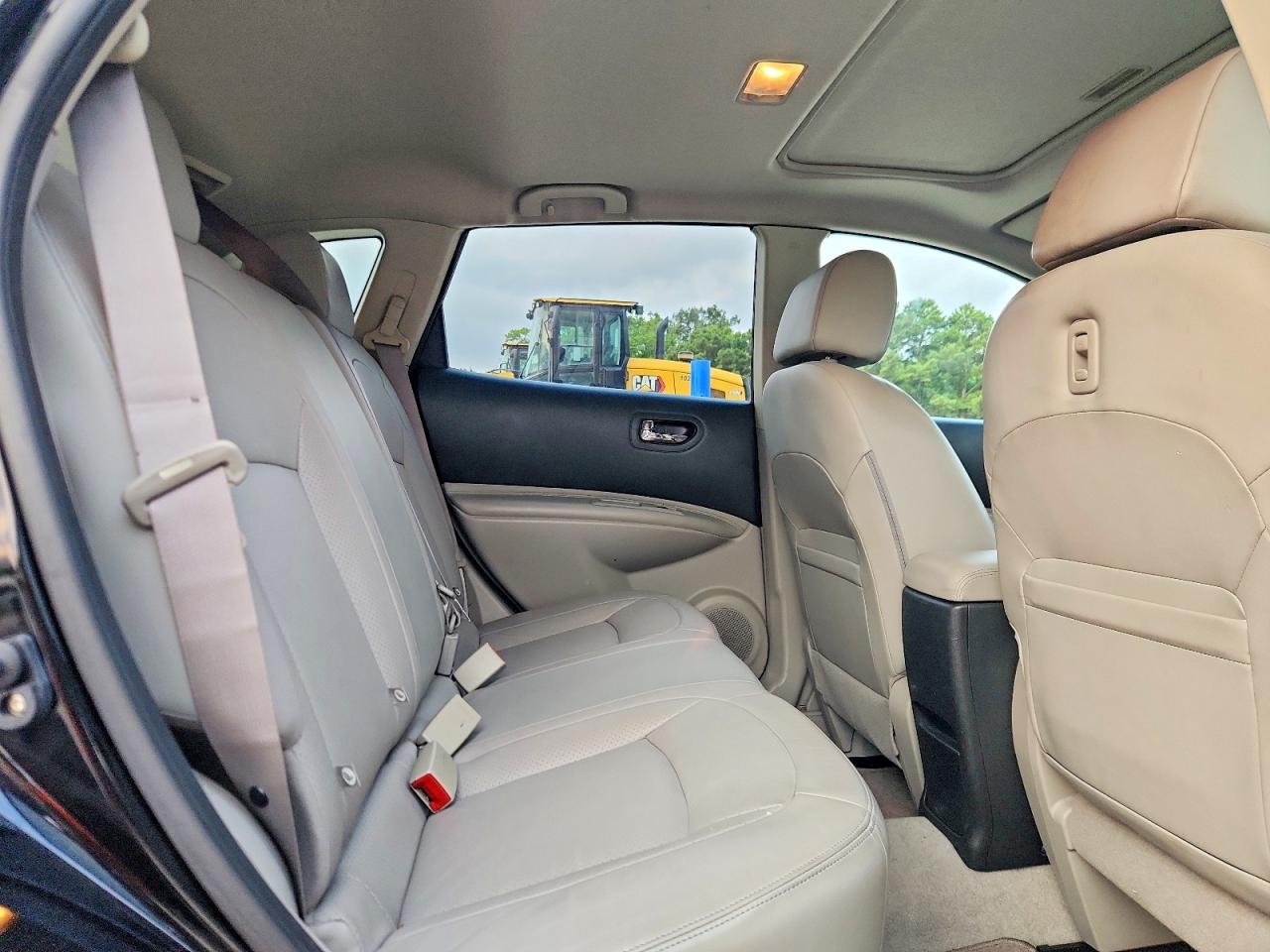 2013 NISSAN ROGUE